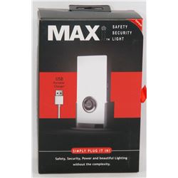 NEW MAX SAFETY SECURITY LIGHT - SIMPLY PLUG IT IN!