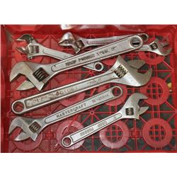 RED COCA-COLA TRAY W/VARIOUS SIZES OF