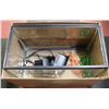 Image 1 : AQUARIUM 10 GALLON WITH FILTER AND ACCESSORIES