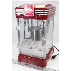 BETTY CROCKER MOVIENITE POPCORN MAKER,