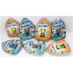 FLAT OF 7 SEALED RADICA FUNKEYS