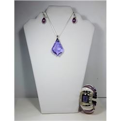 16 - SWAROVSKI CRYSTAL LILAC BAROQUE
