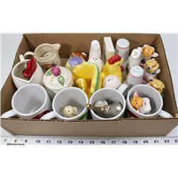 LOT WITH ASSORTED SALT AND PEPPER SHAKERS WITH