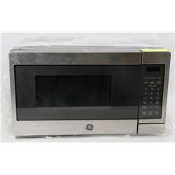 #19-GE MICROWAVE /700W