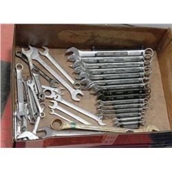 LARGE BOX W/OPEN-END COMBINATION