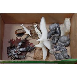BOX OF ASSORTED COLLECTIBLES INCL A WOLF ORIGINALS