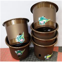 LOT OF 6 EASY GROW SELF WATERING 12" PLANTERS
