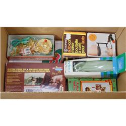 HOMEOWNERS BOX INCLUDING ARROW ELECTRIC STAPLE