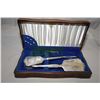 Image 1 : An International Sterling silver dresser set including hairbrush, hand mirror and split comb slide i