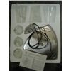 Image 1 : THREE MODERN HANGING CELING LIGHTS