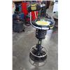 Image 2 : MONROE SHOP STOOL