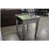 Image 2 : NEW HOME ELEGANCE MIRRORED END TABLE