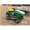 Image 2 : JOHN DEERE LT 133 LAWN MOWER