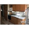 Image 9 : 2002 HITCH HIKER II TRAVEL TRAILER