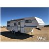 Image 2 : 1999 FRONTIER CUSTOM COACH TRAVEL TRAILER