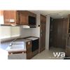 Image 7 : 1999 FRONTIER CUSTOM COACH TRAVEL TRAILER