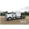 Image 1 : 2011 PETERBILT 388 T/A TRUCK