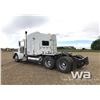 Image 4 : 2011 PETERBILT 388 T/A TRUCK