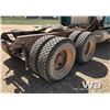 Image 15 : 2000 MACK 600 T/A TRUCK