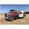 Image 1 : 1981 7000 FORD S/A FUEL TRUCK