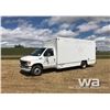 Image 1 : 2003 FORD E450 S/A VAN TRUCK