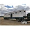 Image 2 : 1984 FRUEHAUF T/A 50 FT. HORSE TRAILER