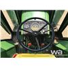 Image 9 : JOHN DEERE 2120 TRACTOR