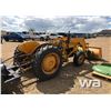 Image 3 : MASSEY FERGUSON 2200 UTILITY TRACTOR