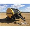 Image 2 : 2009 BUHLER 6072 ROUND BALER