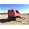 Image 2 : 2003 CASE RBX 562 ROUND BALER