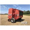 Image 4 : 2002 CASE RS561 ROUND BALER