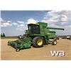 Image 1 : 1983 JOHN DEERE 8820 COMBINE