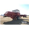 Image 3 : IHC 914 PULL TYPE COMBINE
