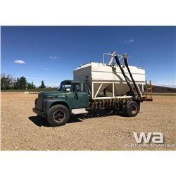 1972 IHC 1600 LOADSTAR S/A TRUCK