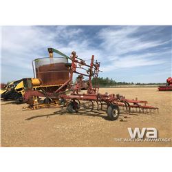 IHC 22 FT. D/T CULTIVATOR