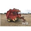 Image 2 : NEW HOLLAND 851 CHAIN ROUND BALER