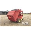 Image 3 : NEW HOLLAND 851 CHAIN ROUND BALER