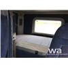 Image 9 : 2001 FREIGHTLINER T/A TRUCK