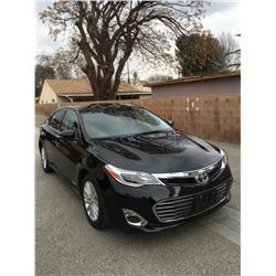 2014 Black Toyota Avalon HYBRD XLE