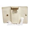 Image 5 : Louis Vuitton Beige Monogram Vernis Key Holder