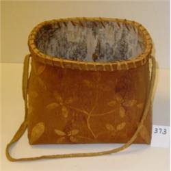 NATIVE AMERICAN Birch Bark Basket