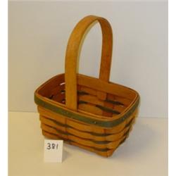 1992 LONGABERGER Small Easter Basket