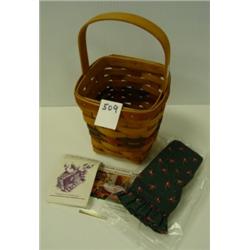 1992 LONGABERGER Bittersweet Basket