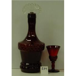 RUBY GLASS Decanter with Single Stem