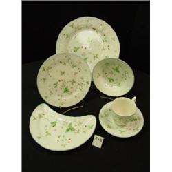 MIKASA Green STRAWBERRY FAIR Dinnerware