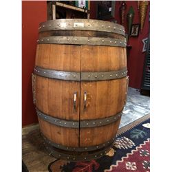 California Wine Barrel Bar & Pendleton Blanket Sponsored by: Tippy Canoe