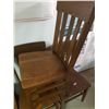 Image 4 : Antique Oak Chairs x4