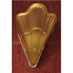 ART DECO - A pair of French amber art glass w...