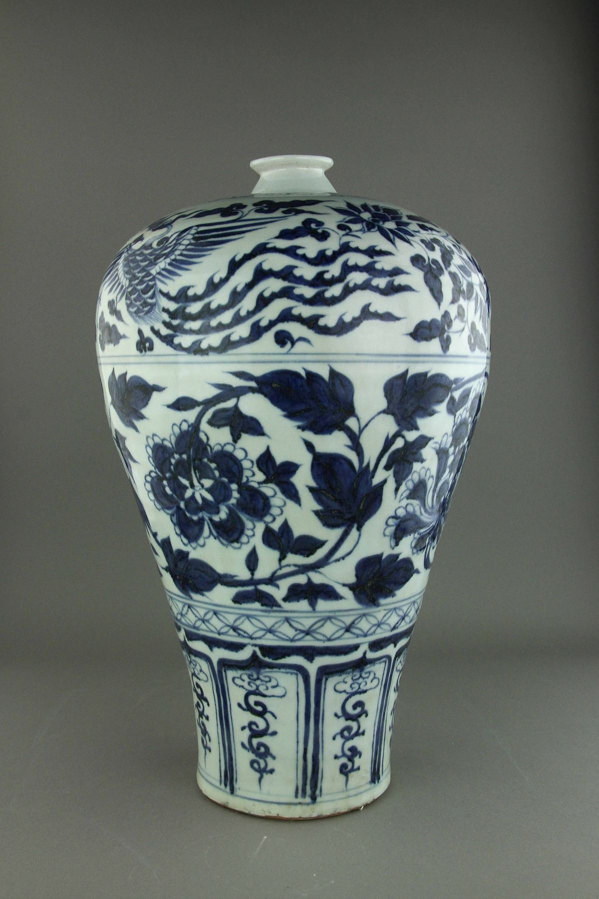Ming Yuan Blue & White Porcelain Meiping Vase Ming Yuan Blue White Porcelain Meiping Vase i