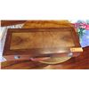 Image 10 : Mah-Jongg Set in Hardwood Box